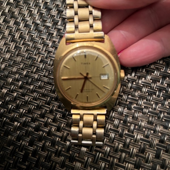 Timex Accessories Vintage Timex Men Gold Tone Automatic Watch